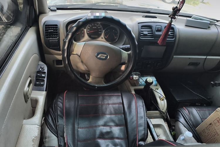 Used Foday Explorer Ⅲ 2014 2.0T Manual Diesel Version Steering Wheel