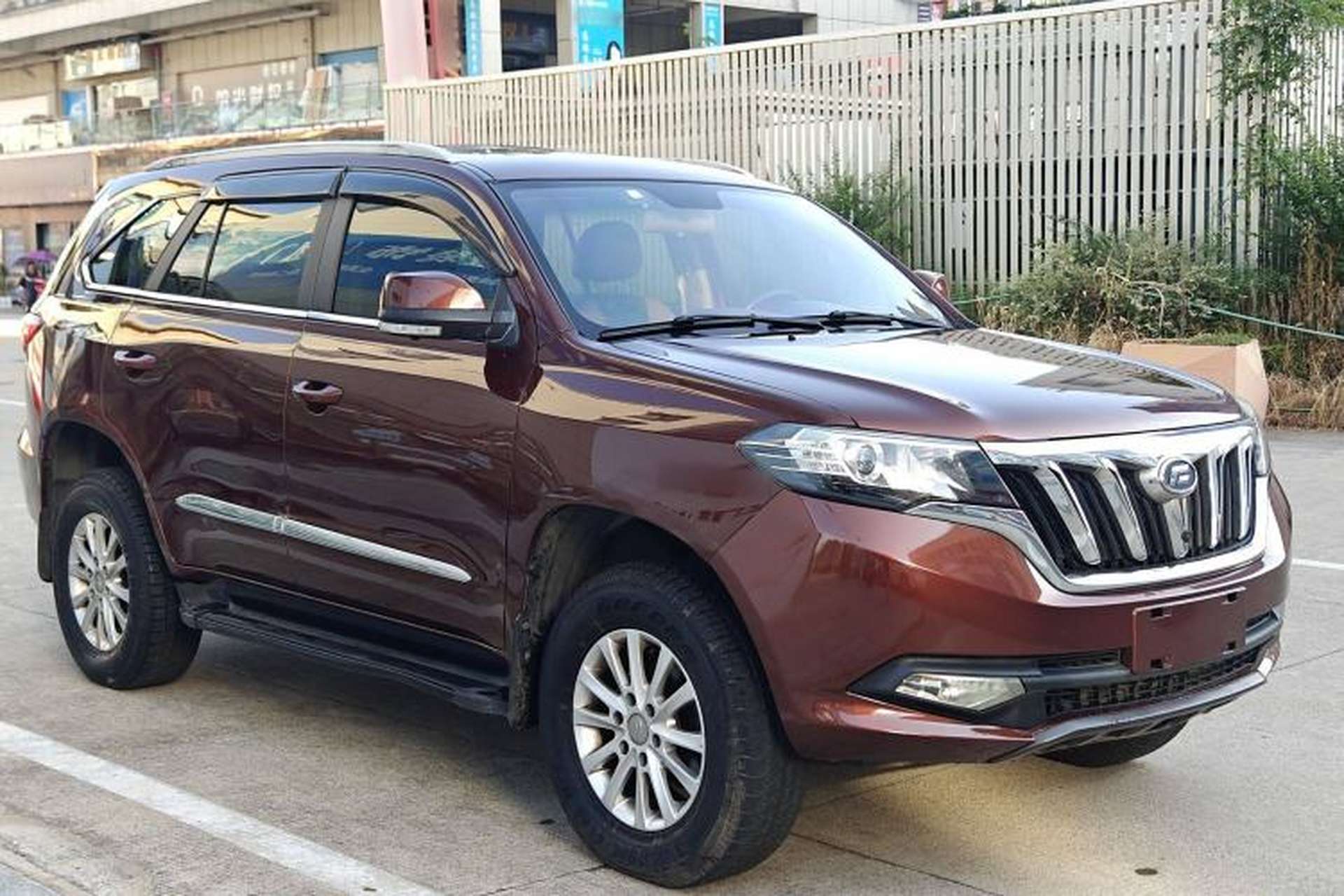Used Foday Landfort 2015 1.9T Diesel 4x4 Luxury Edition 7-Seater Exterior 3
