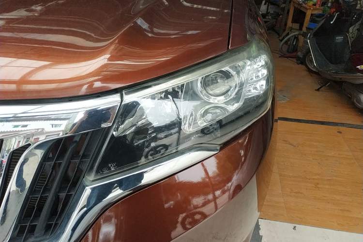 Used Foday Landfort 2015 2.4L Gasoline Two-Wheel Drive Standard Edition 7-Seater Left Front Headlight