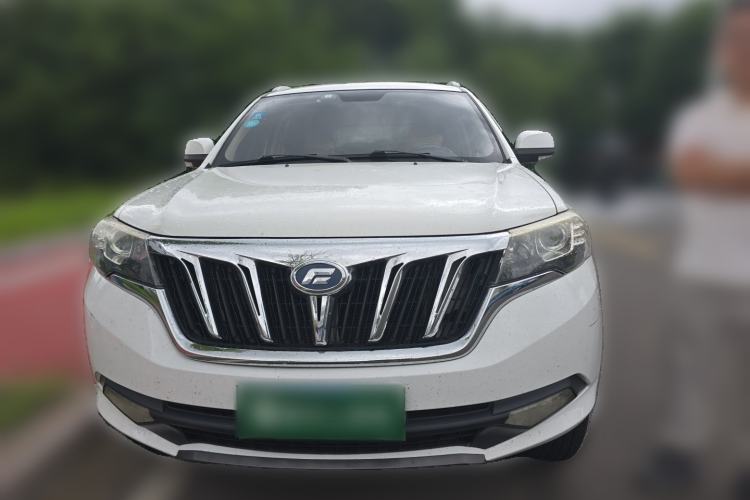 Used Foday Landfort 2015 2.4L Gasoline Two-Wheel Drive Standard Edition 7-Seater Front