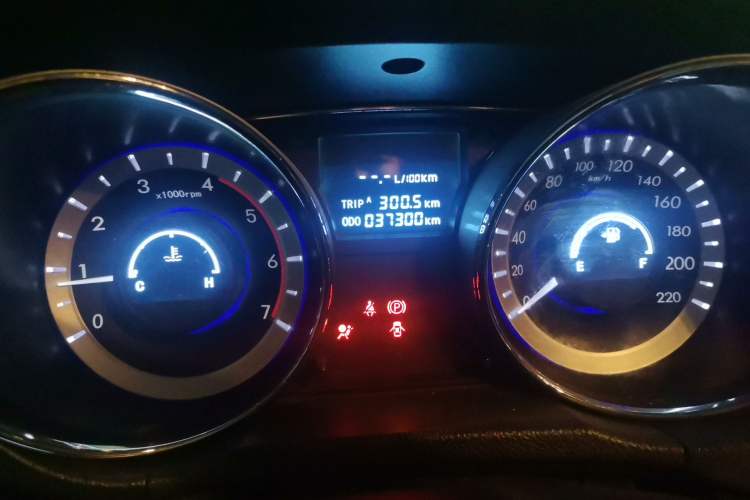 Used Foday Landfort 2015 1.9T Diesel Two-Wheel Drive Standard Edition 7 Seats Instrument Cluster