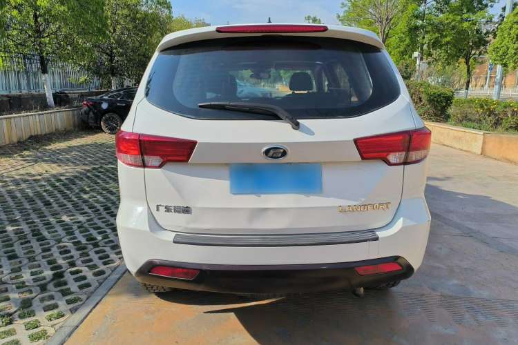 Used Foday Landfort 2016 2.4L Gasoline Two-Wheel Drive Elite Edition 5 Seats Exterior 5