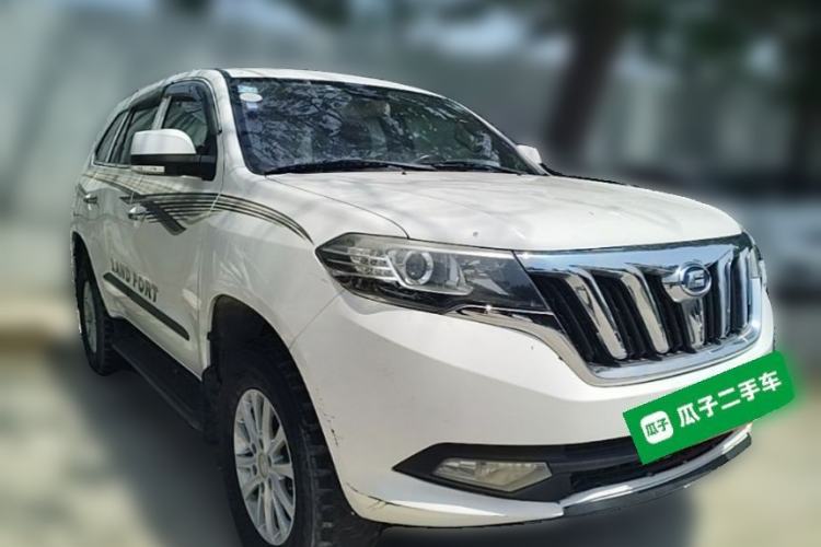 Used Foday Landfort 2016 2.4L Gasoline Two-Wheel Drive Elite Edition 5 Seats Front Right 45 Deg