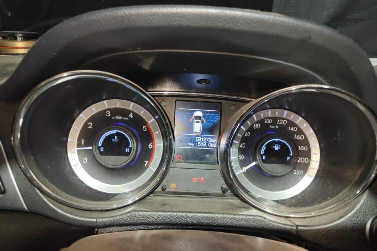 Used Foday Landfort 2017 2.0T Gasoline Manual Two-Wheel Drive Flagship Version 7 Seats Instrument Cluster