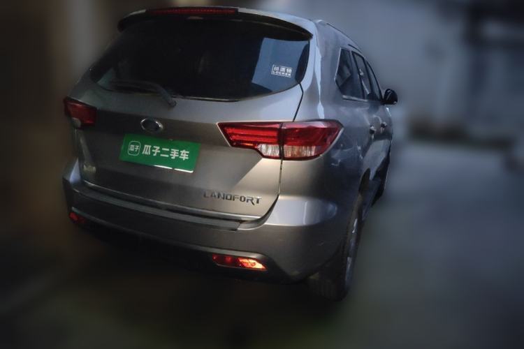Used Foday Landfort 2017 2.0T Gasoline Manual Two-Wheel Drive Flagship Version 7 Seats Rear Right 45 Deg