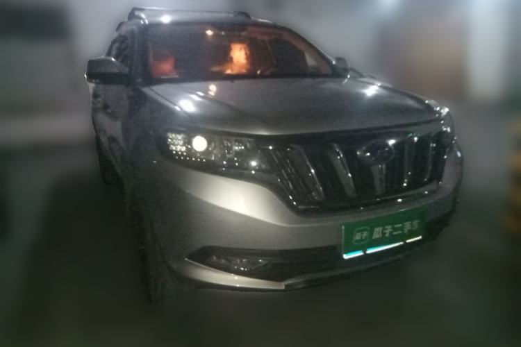 Used Foday Landfort 2017 1.9T Diesel Manual Two-Wheel Drive Luxury Edition 7 Seats Front Right 45 Deg