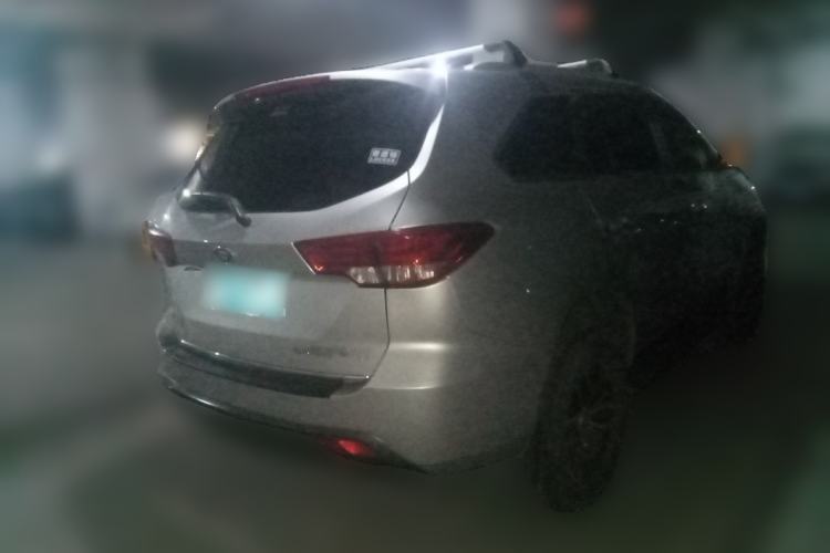 Used Foday Landfort 2017 1.9T Diesel Manual Two-Wheel Drive Luxury Edition 7 Seats Rear Right 45 Deg