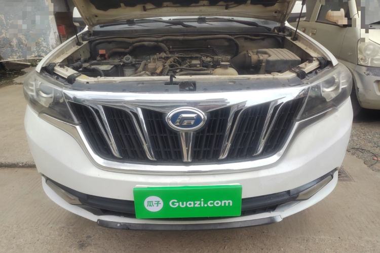Used Foday Landfort 2017 1.9T Diesel Manual Two-Wheel Drive Flagship Edition 7 Seats Engine Bay