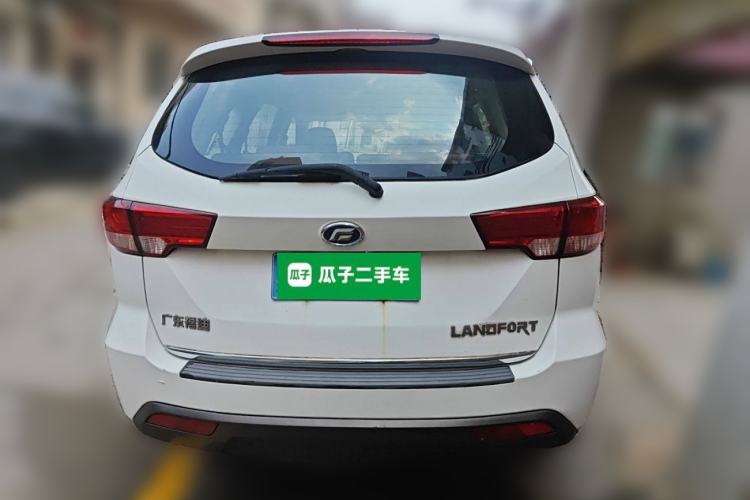 Used Foday Landfort 2017 1.9T Diesel Manual Two-Wheel Drive Luxury Edition 7 Seats Exterior 4