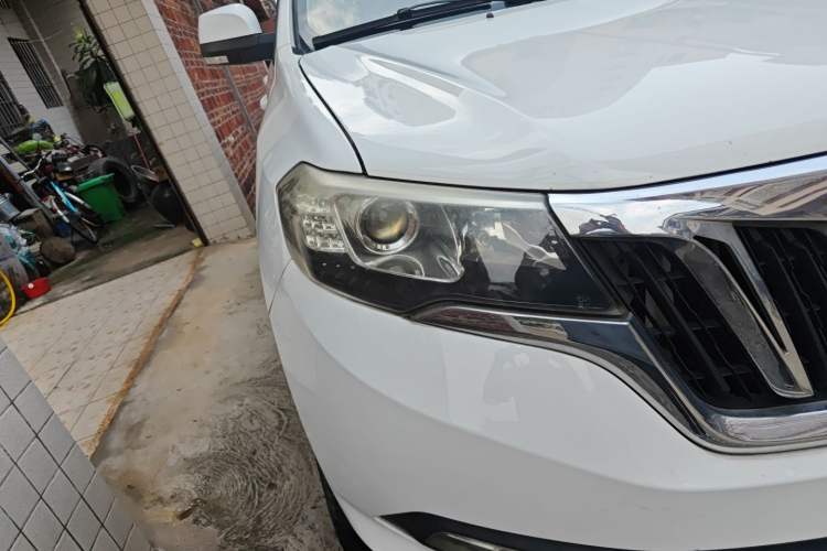 Used Foday Landfort 2017 1.9T Diesel Manual Two-Wheel Drive Luxury Edition 7 Seats Exterior 6