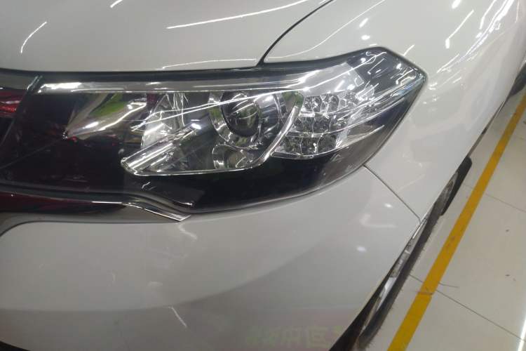 Used Foday Landfort 2018 1.9T Diesel Automatic 4x4 Flagship Model 7 Seats Left Front Headlight