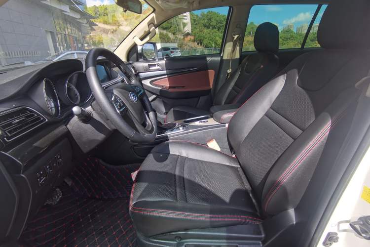 Used Foday Landfort 2018 1.9T Diesel Automatic 4x4 Flagship Model 7 Seats Left Front Seat