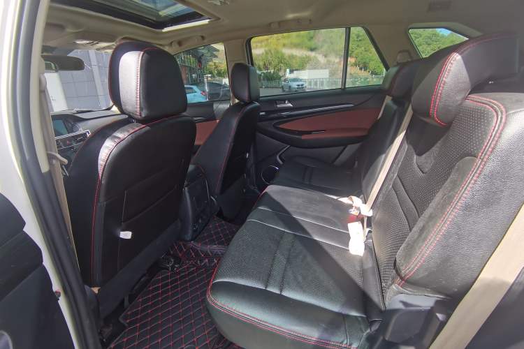 Used Foday Landfort 2018 1.9T Diesel Automatic 4x4 Flagship Model 7 Seats Left Rear Seat