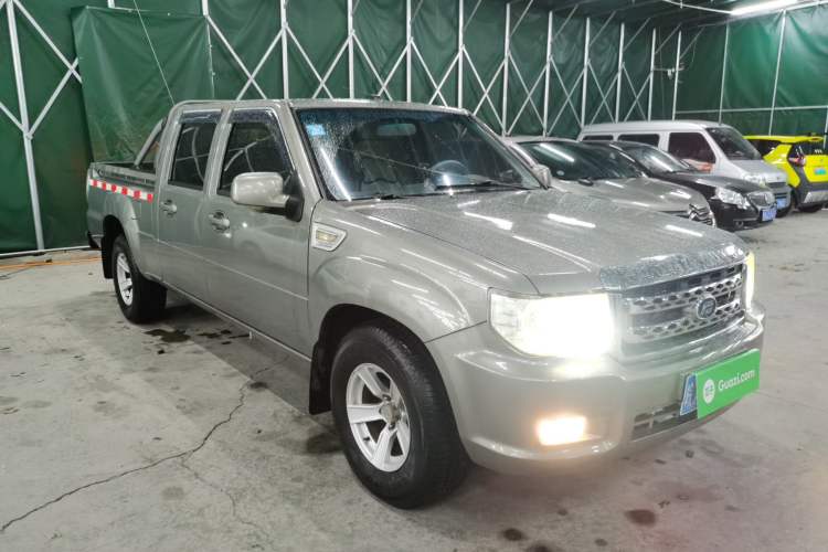 Used Foday Lion F16 2013 2.0T Diesel Two-Wheel Drive Entry-Level 4F20TC1 Exterior 1