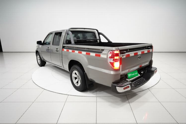 Used Foday Lion F16 2013 2.0T Diesel Two-Wheel Drive Entry-Level 4F20TC1 Exterior 2
