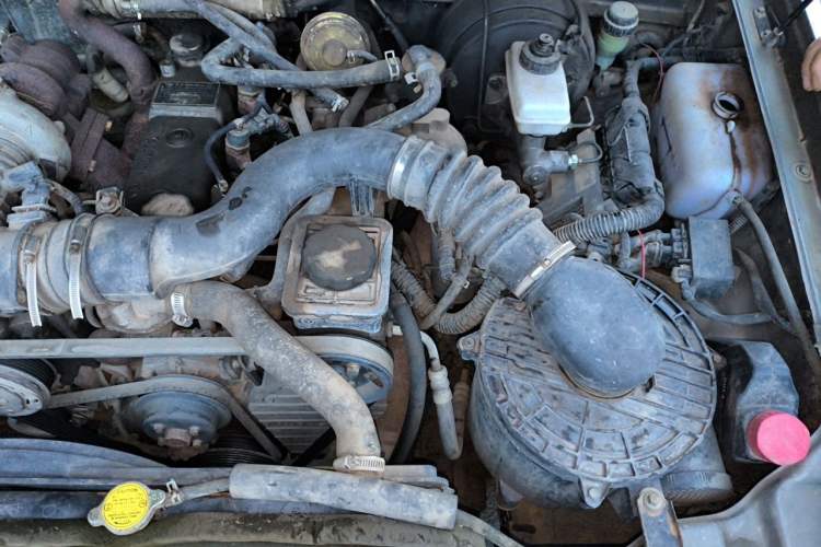 Used Foday Lion F16 2013 2.8T Diesel Two-Wheel-Drive Luxury Version CA4D28C4-1 Engine Bay Left