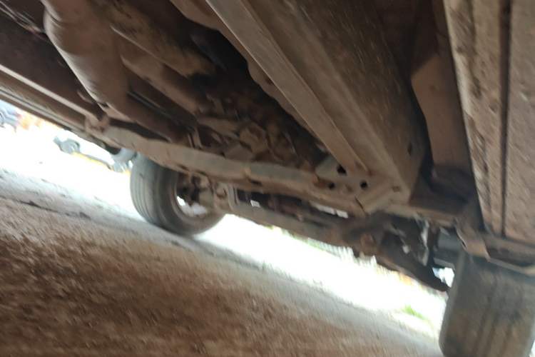 Used Foday Lion F22 2015 1.9T Two-Wheel Drive Diesel Standard Version D19TCID1 Chassis Front Right