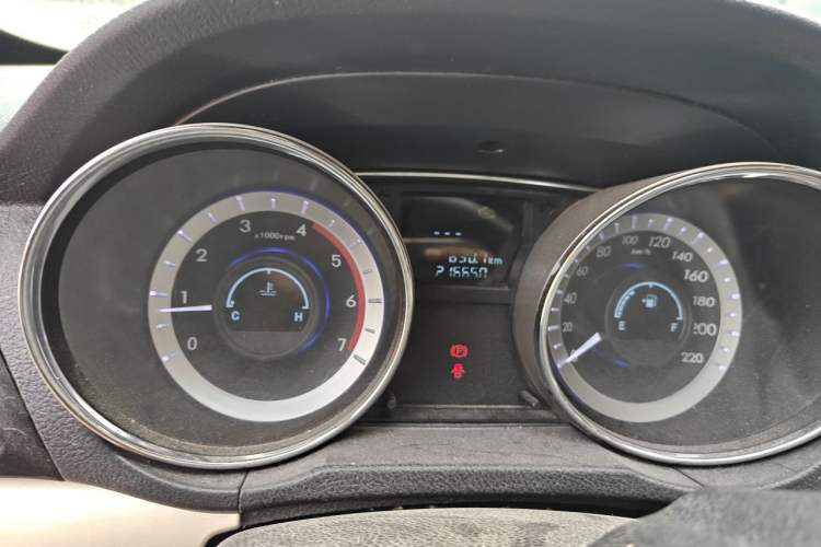 Used Foday Lion F22 2015 1.9T Two-Wheel Drive Diesel Standard Version D19TCID1 Instrument Cluster