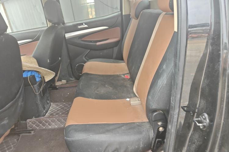 Used Foday Lion F22 2015 1.9T Two-Wheel Drive Diesel Standard Version D19TCID1 Left Rear Seat