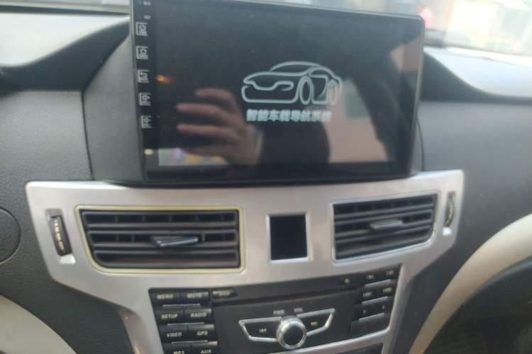 Used Foday Lion F22 2015 2.4L Two-Wheel-Drive Gasoline Standard Version 4G69S4N Audio And AC Panel
