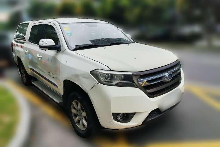 Used Foday Lion F22 2015 1.9T Two-Wheel Drive Diesel Standard Version D19TCID1 Front Right 45 Deg