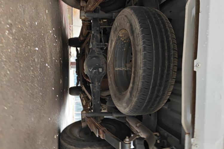 Used Foday Lion F22 2017 1.9T Two-Wheel Drive Diesel China V Emission Standard Advanced Long-Wheelbase Version D19TCIE2 Chassis Rear