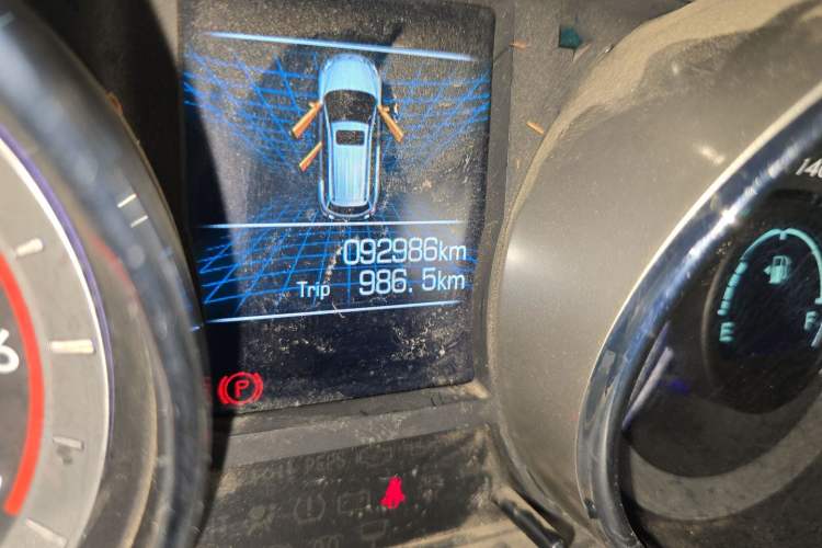 Used Foday Lion F22 2017 1.9T Two-Wheel Drive Diesel China V Emission Standard Advanced Long-Wheelbase Version D19TCIE2 Odometer Close Up