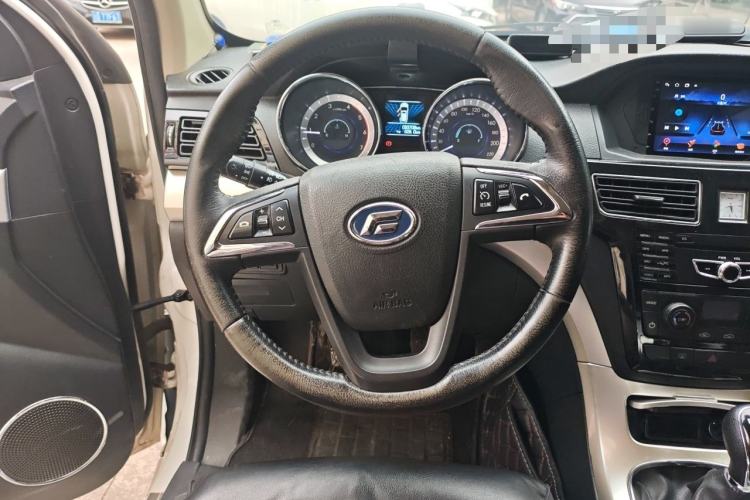 Used Foday Lion F22 2017 1.9T Four-Wheel Drive Diesel China V Emission Standard Flagship Extended Version D19TCIE2 Steering Wheel