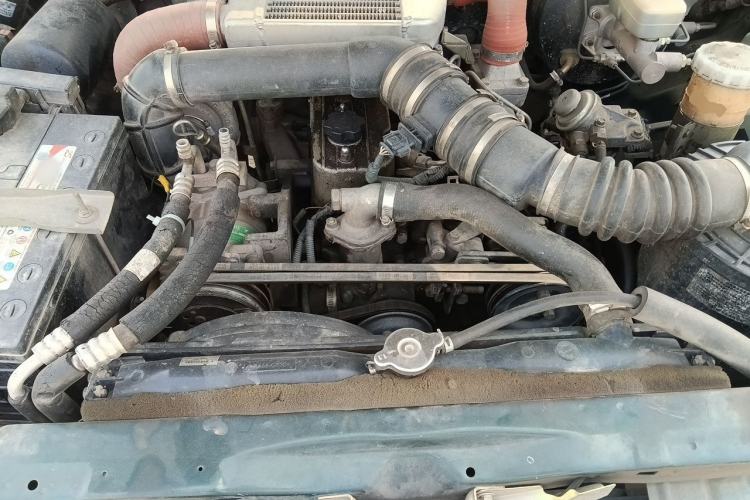 Used Foday Little Superman 2015 2.0T Diesel Long Wheelbase 4F20TCI Engine Bay
