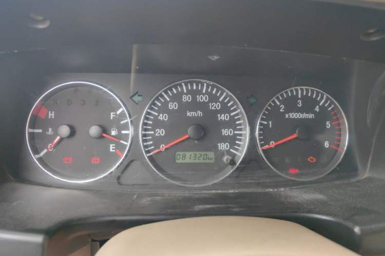 Used Foday Little Superman 2015 2.0T Diesel Long Wheelbase 4F20TCI Instrument Cluster