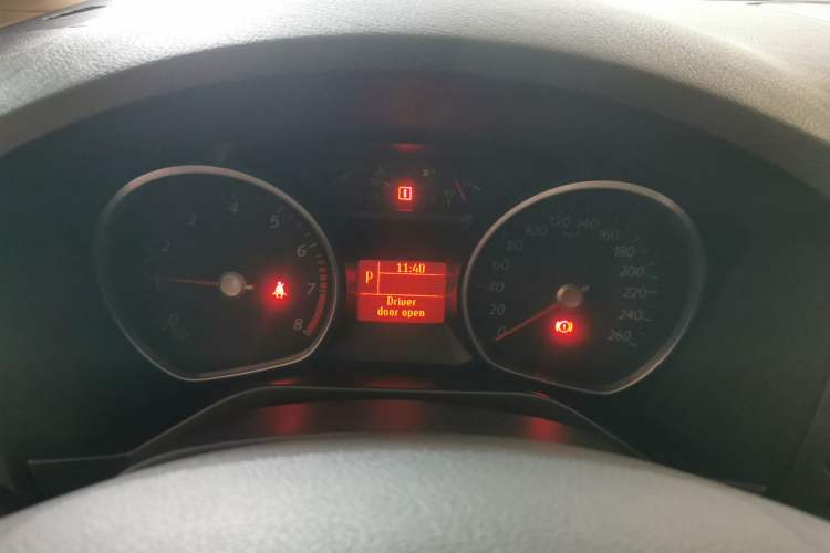 Used Ford 2008 2.3L 7-Seater Luxury Version Instrument Cluster