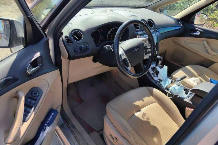Used Ford 2008 2.3L 7-Seater Luxury Version Driver Seat