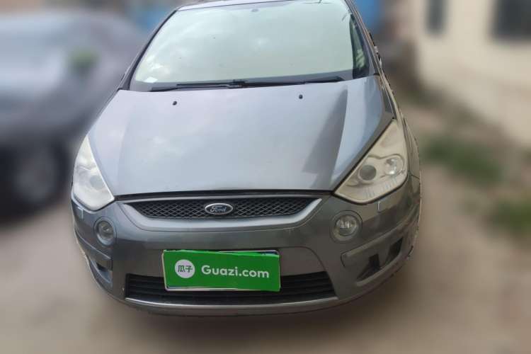 Used Ford 2008 2.3L 7-Seater Luxury Version Front