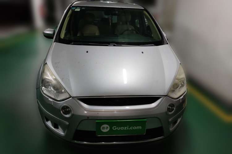 Used Ford 2008 2.3L 7-Seater Luxury Version Front