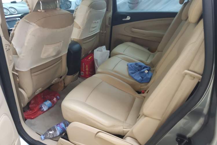 Used Ford 2008 2.3L 7-Seater Luxury Version Left Rear Seat