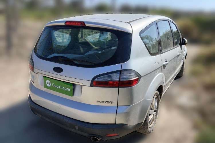 Used Ford 2008 2.3L 7-Seater Luxury Version Rear Right 45 Deg