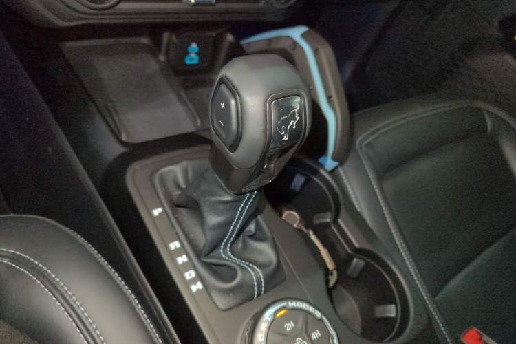 Used Ford Bronco 2024 2.3T Diamond Edition Gear Lever