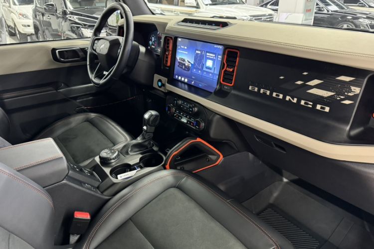Used Ford Bronco 2025 2.3T Big Dune Limited Custom Edition Interior 4
