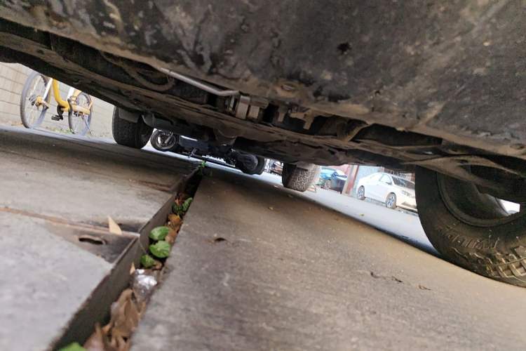 Used Ford Bronco  Chassis Front