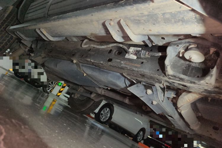 Used Ford Bronco  Chassis Front Right