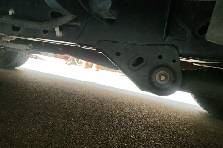 Used Ford Bronco  Chassis Rear Left