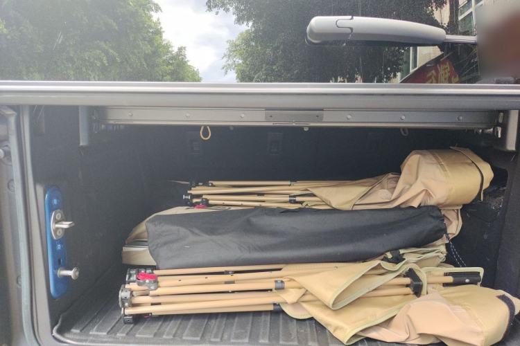 Used Ford Bronco  Trunk