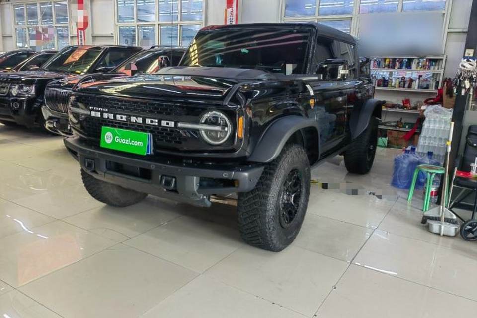 Ford Bronco 2024