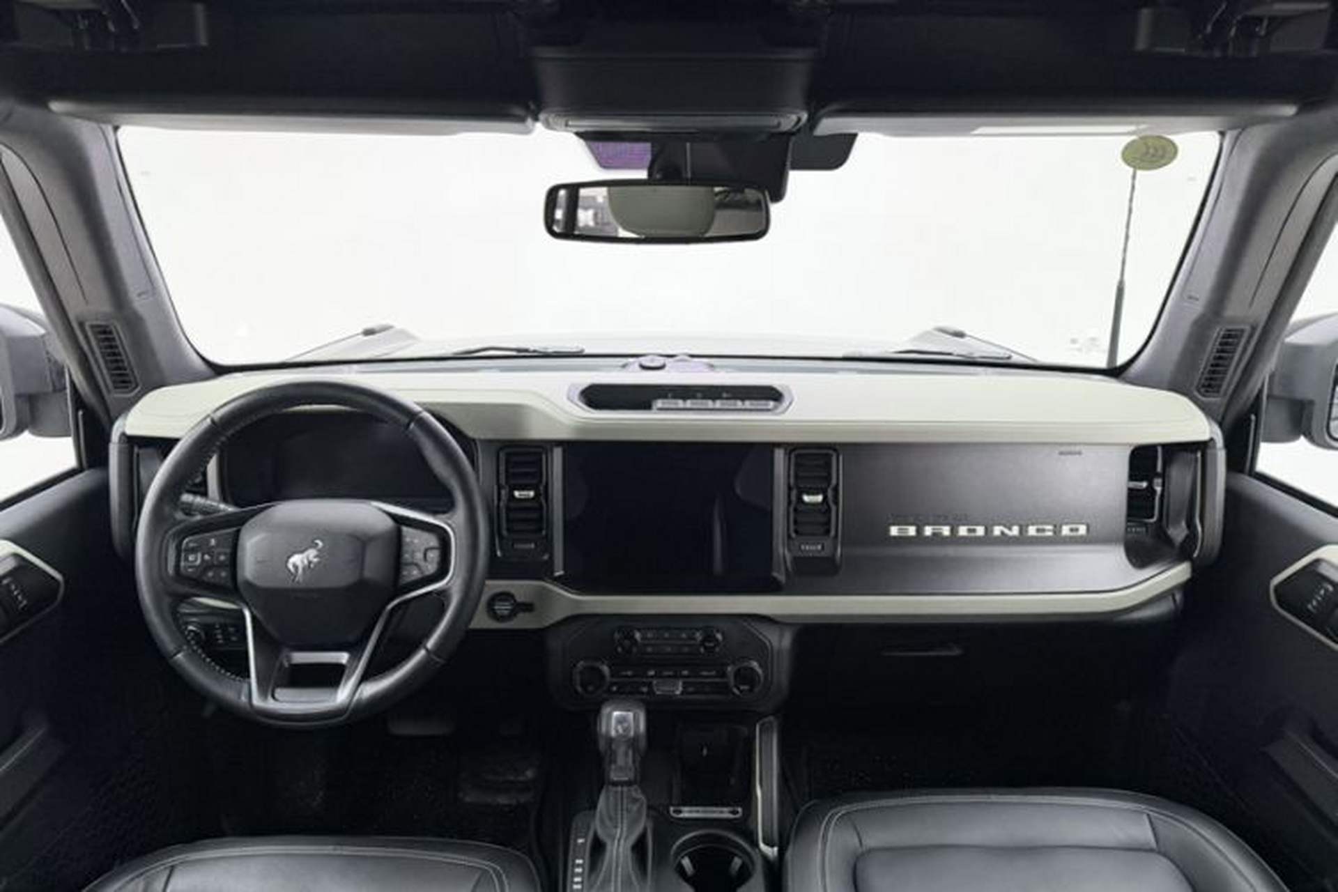 Used Ford Bronco 2024 2.3T Long Beach Audio And AC Panel