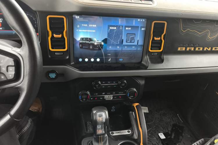 Used Ford Bronco 2024 2.3T Wilderness Audio And AC Panel