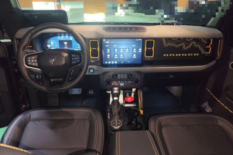 Used Ford Bronco 2024 2.3T Wilderness Center Console