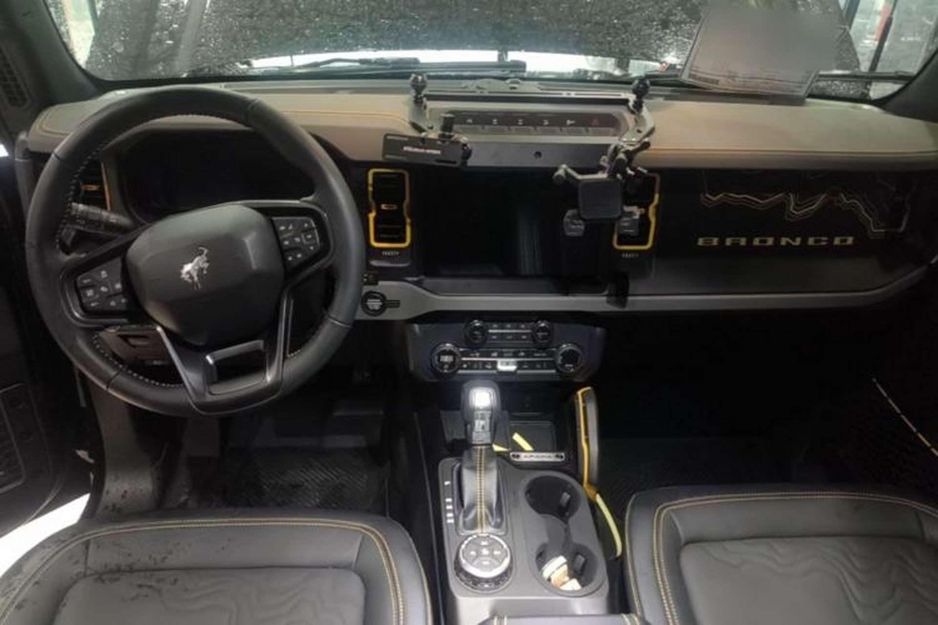 Used Ford Bronco 2024 2.3T Wilderness Center Console