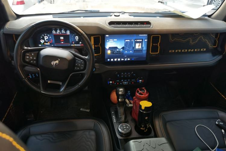 Used Ford Bronco 2024 2.3T Wilderness Center Console