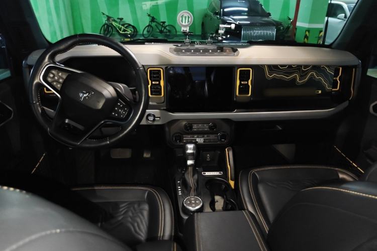 Used Ford Bronco 2024 2.3T Wilderness Center Console