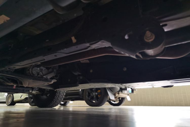 Used Ford Bronco 2024 2.3T Diamond Edition Chassis Rear Left